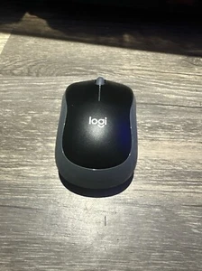 Logitech M185 Negro Inalámbrico 3 Botones 1000DPI Suave Compacto 2D Mouse Óptico - Imagen 1 de 3