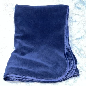 Brookstone NAP Navy Blue Travel Blanket Baby Blanket Velour Satin Back Trim - Picture 1 of 3