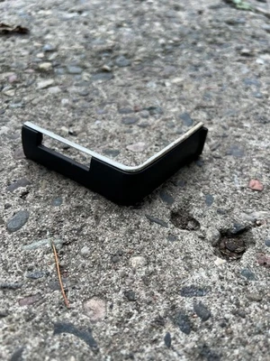 Tapicería de tablero esquina derecha Volvo 240 242 244 245 240DL GL Turbo Foto 1 de 2