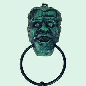 Vintage Vampire Door Knocker Wall Hanging Halloween Decoration Green Head - Picture 1 of 4