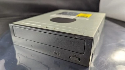 IDE 5.25" 48x CD ROM DRIVE - Compaq LTN-486S / 176135-ED0 / 326773-001 - Image 1 of 3