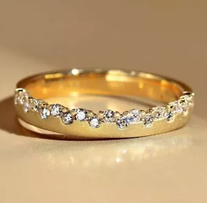 1.00 Ct Round Simulated Diamond Women's Wedding Ring 925 Yellow Sterling Silver - Picture 1 of 5