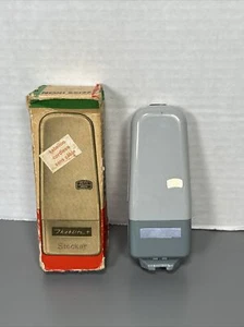 Vintage Zeiss Ikon Germany Ikoblitz 4 Cordless Fan Flash w/Box - Picture 1 of 4
