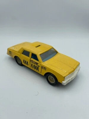 MODELLINO TAXI 4444 CHEVROLETTE IMPALA MAJORETTE 1/41 - Immagine 1 di 2