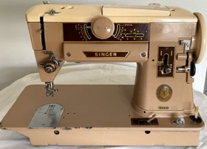 Singer 401a Nähmaschine für Teile oder Reparatur - Nadel bewegt - Bild 1 von 9