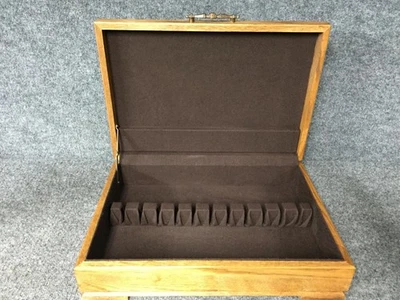 Reed & Barton Anti-Tarnish Flatware Silverware Wood Storage Box Chest x - Image 1 of 4