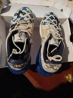 Nike Air Max 270 React  CW8567-001 Men's size 9.5 Blue Snake  - Image 1 of 4