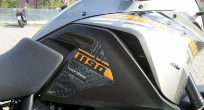 2 Pegatinas Protectores 3D Tanque Lateral Compatible X Moto KTM 1190 Adventure Foto 1 de 2