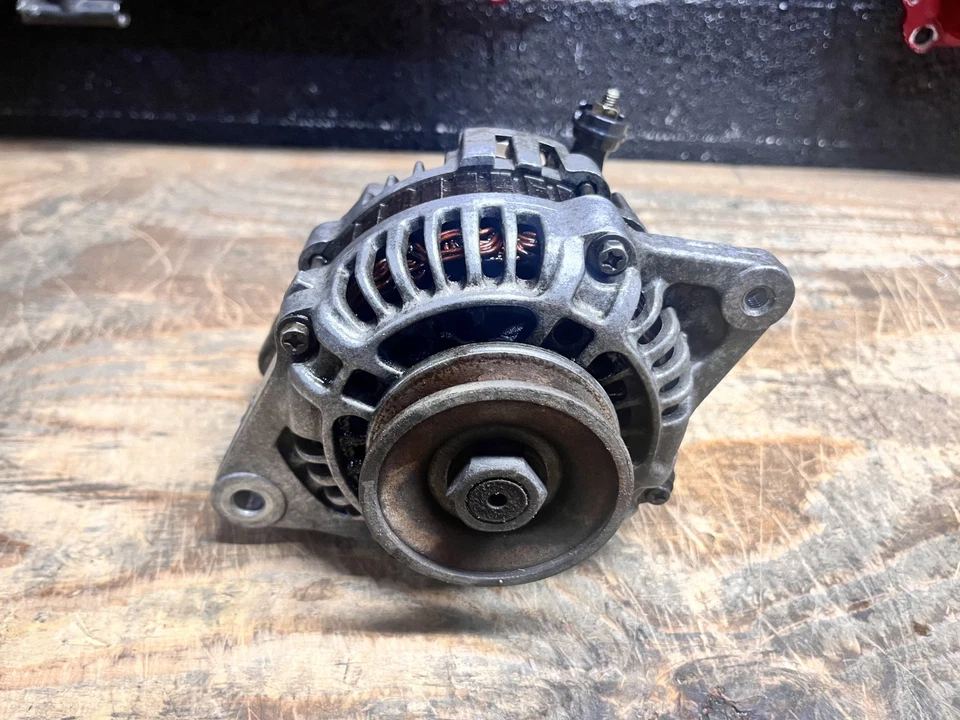 Шкив регулятора генератора переменного тока 1990-1993 Mazda Miata MX5 NA6 1,6 л - Изображение 1 из 4