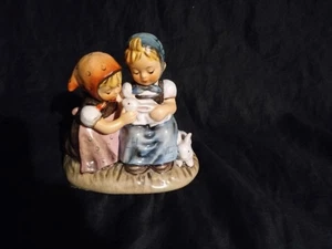 VINTAGE HUMMEL /GOEBEL EASTER TIME 2 GIRLS WITH RABBITS W.GERMANY FULL BEE - Picture 1 of 2