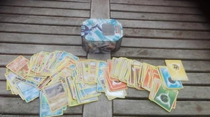 193 TARJETAS POKEMON USADAS MEZCLADAS CON CAJA DE COLECCIÓN EN MUY BUEN ESTADO - Imagen 1 de 12