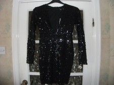 ladies dress BOOHOO black sequined deep v neck long sleeved mini lined sz 8 BNWT