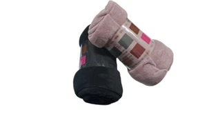 Plaid Set 2 Pezzi Coperta in Caldo Morbido Pile Invernale Tinta Unita Nero Rosa - Foto 1 di 8