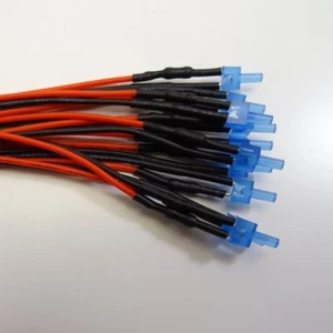 10 Stück LED Tower 2mm Blau Diffus Verkabelt 6-12V C3630 Modellbau Hobby Beruf - Bild 1 von 1