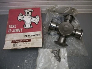 Meritor M281X 1810 U Joint Universal MXL - Picture 1 of 2