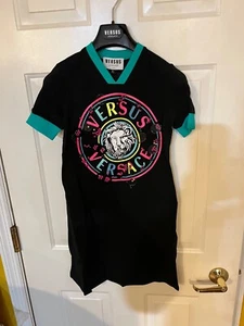 NWT Versus Versace Beaded Graphic T-Shirt Dress size 36 IT 0 US Authentic New - Picture 1 of 4