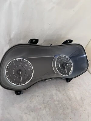 Chrysler 200 2015 velocímetro cuadro de instrumentos 280 km/h OEM Foto 1 de 4