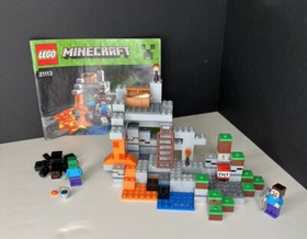 LEGO Minecraft Set# 21113 "THE CAVE" Spider Complete w/ Instructions & MINIFIGS