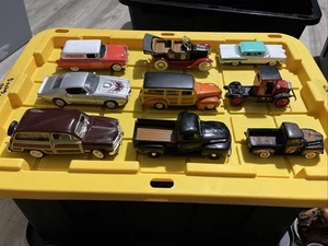 Model, Models, Car, Cars Collectors / different scales Ford, Chevy, Chevrolet - Picture 1 of 4