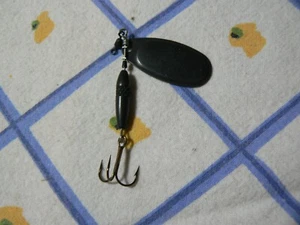 Raro señuelo de pesca Pen Tac Dingbat Spinner - negro - Seattle - Imagen 1 de 3