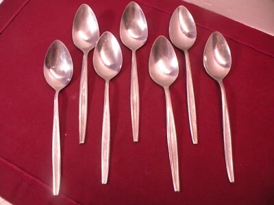 Set Of 7 Ekco Eterna Stainless Sorority Teaspoons Glossy Textured Center 6 1/8 B - Image 1 of 4