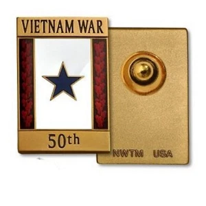 VIETNAM WAR BLUE STAR MILITARY LAPEL PIN INSIGNIA MADE IN USA - Picture 1 of 1