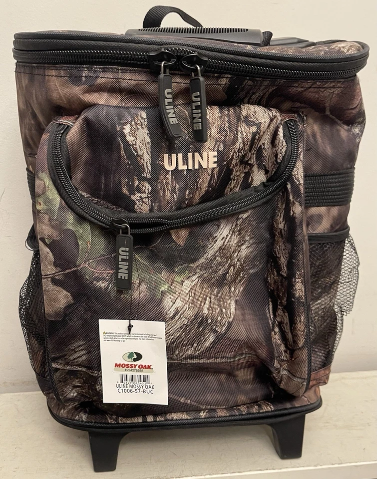 Mossy Oak Insulated Camo Rolling Cooler With Pull Handle Holds 30 Cans New - Image 1 of 1