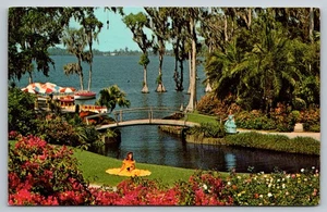 Vintage Florida Cypress Gardens Postcard Roses Bougainvillea FK40 Curt Teich - Picture 1 of 2
