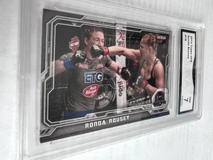 RONDA ROUSEY WBW CHAMPIONS 2014 TOPPS UFC # 76 CALIFICADO 7 L@@K - Imagen 1 de 2