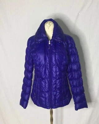 Chaqueta de plumón Kenneth Cole para mujer azul real acolchada 90 % pato talla mediana Foto 1 de 4