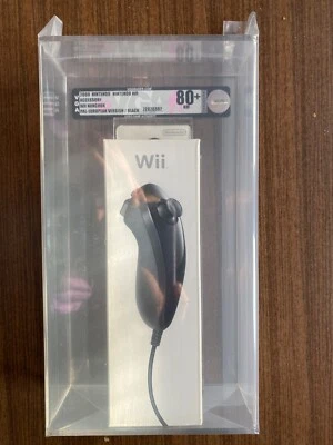 Wii Nunchuk Black for Nintendo Wii/Wii U (EUR) VGA 80+ Archival - Image 1 of 3
