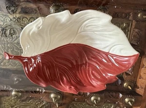 Vintage Carlton Ware Leaf Shaped Fruit Bowl Dish - Deep Red & Cream - Picture 1 of 5