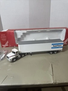 Herpa HO 1:18 Model #6093 Mack Laser Canadian National SuperTherm Trailer - Picture 1 of 24