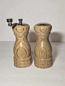 Molinillo de sal y pimienta vintage de madera de acero inoxidable Thompson 5,5" - Imagen 1 de 8