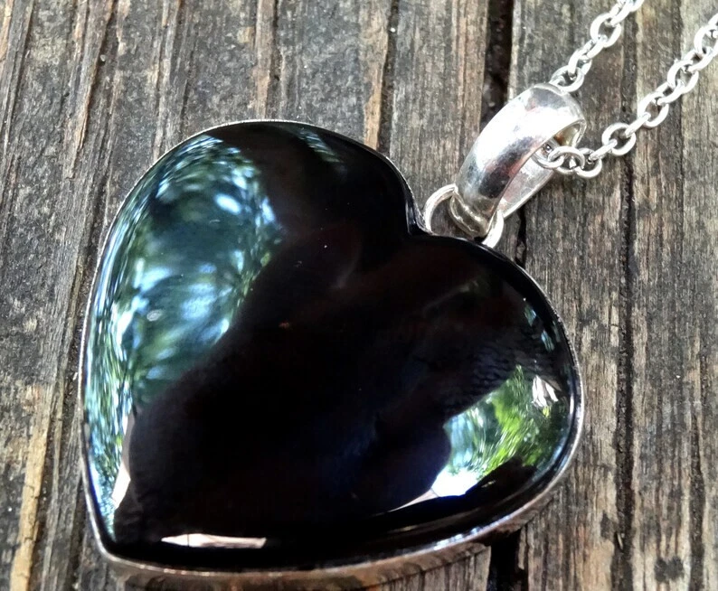 Increíble Ónice Negro Forma Corazón Piedra 925 Plata de Ley Hecho a Mano Collar - Imagen 1 de 4