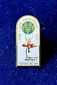 1968 - 25TH ANNIVERSARY - 1993 SPECIAL OLYMPICS PIN BADGE / TOGETHER WE WIN - Bild 1 von 2