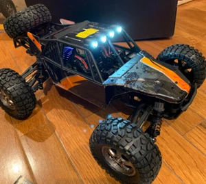 Generalüberholt Haiboxing 905, Maßstab 1:12 4x4 RC Cars Protector 2024, gut geprüft - Bild 1 von 5