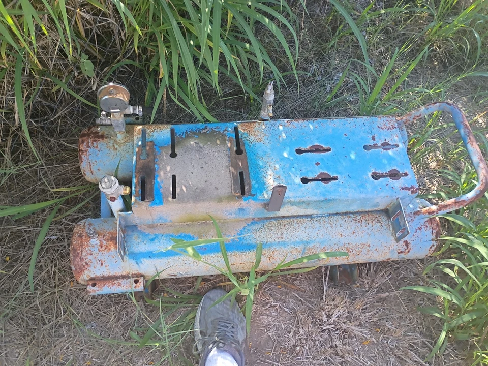 tanque de aire compresor usado Foto 1 de 1