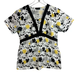 Cherokee Scrub Top Size M Tie Back Black Yellow and White Floral Has Pockets A13 - Picture 1 of 6