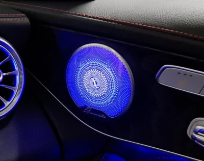 LED-Lautsprecher 64 Farben, Mercedes C-Klasse W205 GLC X253 Ambientebeleuchtung - Image 1 of 4