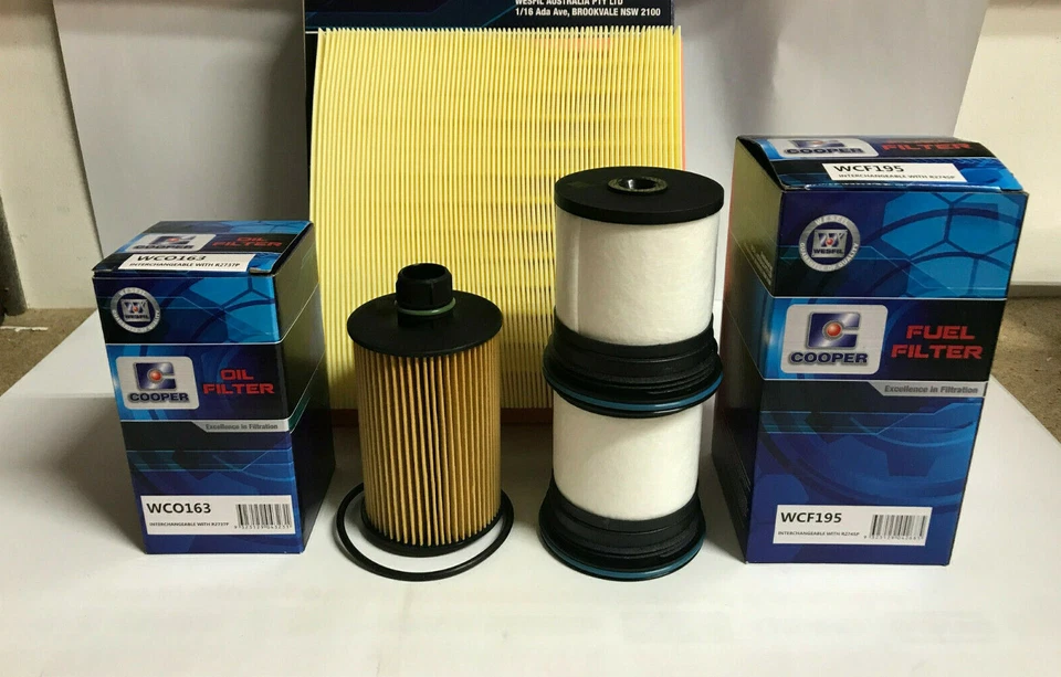 Kit de filtro diésel Jeep Grand Cherokee WK 3,0 L V6 - FILTROS DE COMBUSTIBLE AIRE ACEITE 2011 --> Foto 1 de 1