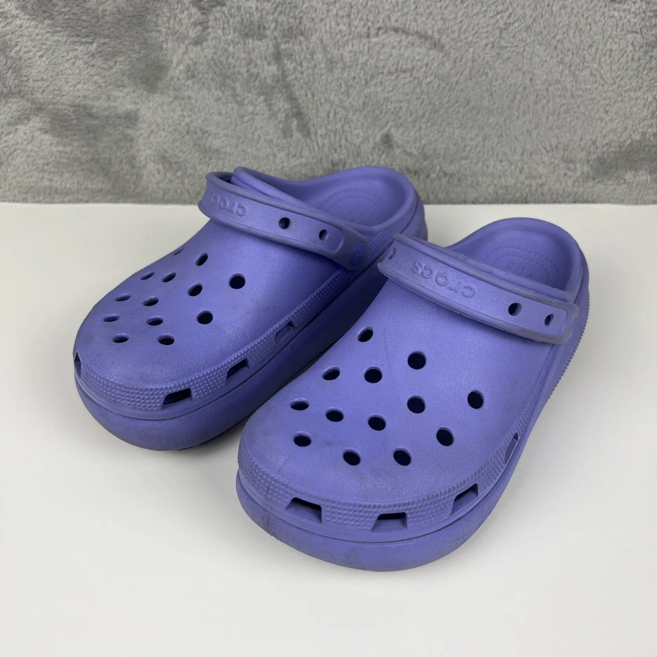 Девочек Junior 6 Crocs классический Crush платформе добавленной высоты фиолетовый сабо туфли б/у в отличном состоянии - Изображение 1 из 4