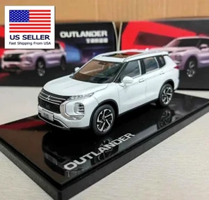 MITSUBISHI OUTLANDER SUV 1/43 DIECAST BRAND NEW WHITE MODEL FOR COLLECTORS, GIFT - Picture 1 of 17
