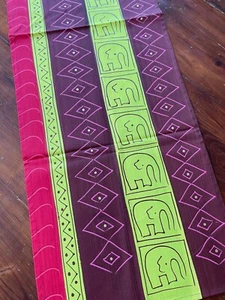 Carole Nevin Elephant Lime Runner Cape Town South Africa Cotton XM009 - Picture 1 of 4