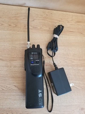 Cobra HH37 40-Channel 2-Way Portable CB Radio w/ Sound Tracker - Tested - Image 1 of 3