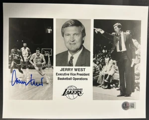 Jerry West Autographed Los Angeles Lakers Team Issued Promo Photo BAS - Picture 1 of 2