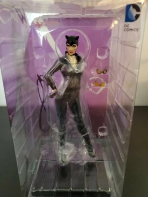 Kotobukiya Catwoman ArtFX+ 1/10 Estatua Nueva 52 DC Comics NUEVO SELLADO Foto 1 de 2