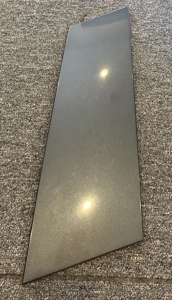 08-12 Buick Enclave Driver Cuarto Trasero Ventana Plástico Moldura Borde PASO DERECHO Foto 1 de 2