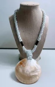 White beaded necklace 20 in vintage polished shell large pendant hand made beach - Picture 1 of 8