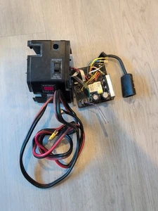 Pieza de montaje de placa de control Minn Kota para piloto automático de motor de arrastre 865 2774017 - Imagen 1 de 4